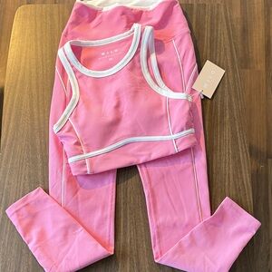 Wilo Sports set Top and leggings pink and white